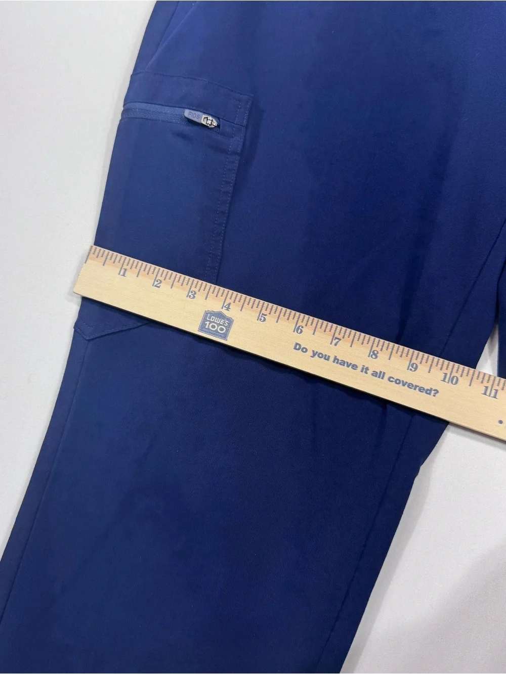 FIGS Scrubs, Zamora Jogger Scrub Pants, Navy Blue, Tapered Ankle Cuffs, Sz. L/P